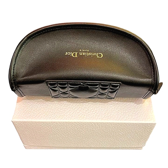 DIOR QUILTED BELT POUCHETTE / CROSSBODY CASE BRAND NEW IN BOX FULL INCLUSION - Picture 6 of 12